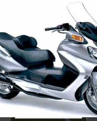Suzuki burgman 650