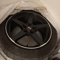 Cerchi in lega Momo Five per Golf 8 e Gomme Kumho