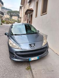 Peugeot 207 1.4  diesel anno 2008