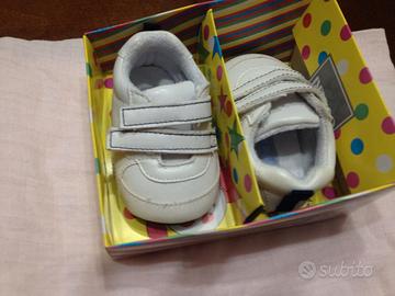 Scarpe neonato