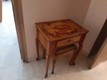 mobile radica con macchina da cucire