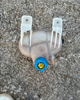 Vaschetta acqua per radiatori alfa romeo mito 1.4