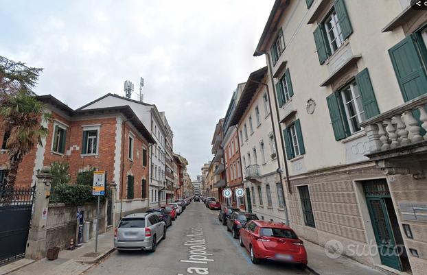 UDINE CENTRO - comodo POSTO LETTO IN STANZA DOPPIA