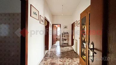 Appartamento Torre Cajetani [Cod. rif 3334733VRG]