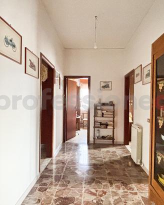 Appartamento Torre Cajetani [Cod. rif 3334733VRG]