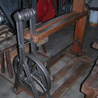 antico tornio a pedale