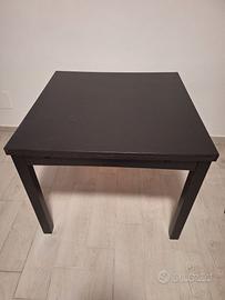 Tavolo quadrato allungabile