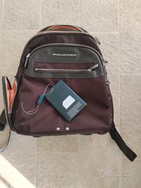 Piquadro zaino con etichetta