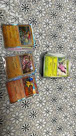 Lotto carte pokemon scarlatto e violetto