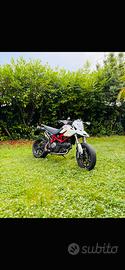 Ducati Hypermotard 1100
