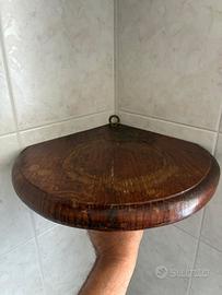 Mensola angolare in legno massiccio