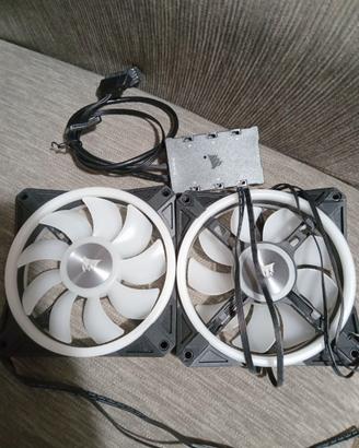 2 Ventole Corsair QL120 RGB con Lighting Node CORE