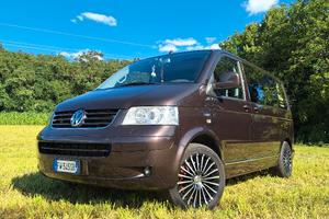 VW Multivan Higline 2.5 TDI 174 Cavalli 
