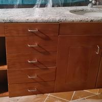 mobile bagno sospeso