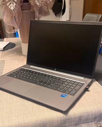 HP ZBook Power G8 | i7-11850H (8 Core) | 32GB RAM