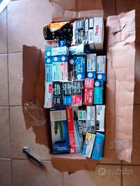 Materiale di cartoleria per ufficio 