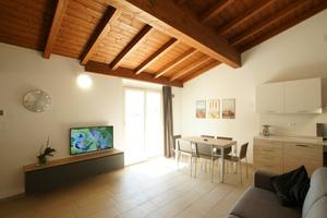 LIBERO dal fino al 13/06 e dal 01 al 08/08 Centro