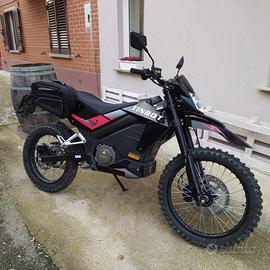 Tinbot Esum L3e 5Kw 125cc 2020 moto elettrica