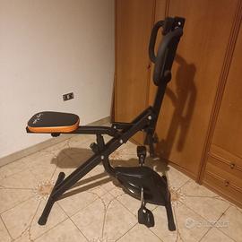 Cyclette multifunzionale Total Crunch 
