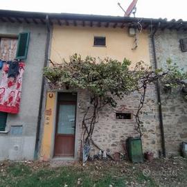 Cielo-terra con ingresso indipendente, B/041