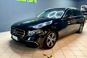 Mercedes E220 PREMIUM PLUS