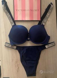 Set Victoria's Secret 