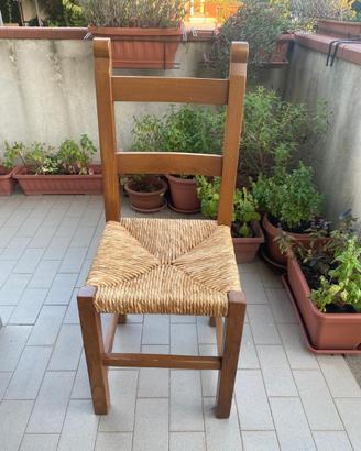 sedie in legno massello con seduta di paglia