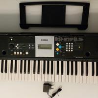 Tastiera Yamaha PSR-E223