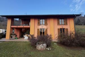 BIFAMILIARE A ZANDOBBIO