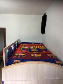 Cameretta bimbi con soppalco