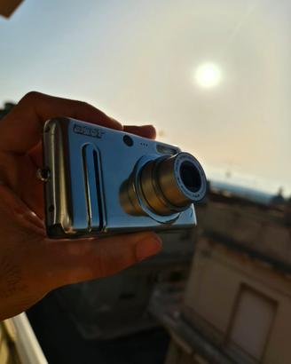 Fotocamera Digitale Vintage Cromata Acer