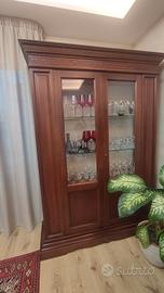 Vetrina in legno massello 