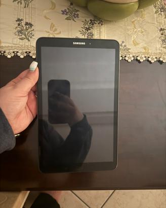 Galaxy Tab A 10.1 del 2016 (modello SM-T580/T585).