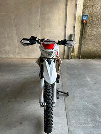 Beta Xtrainer 300 2016