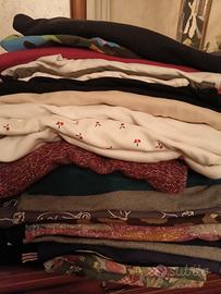 vestiti per 12A femmine 