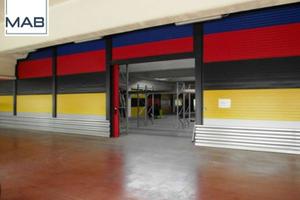Immobile di 750 m² con 1 locale a Teverola