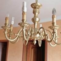 Lampadario in ottone dorato