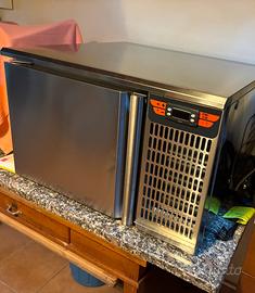 Abbattitore professionale