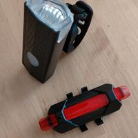 Luce anteriore e posteriore per bicicletta