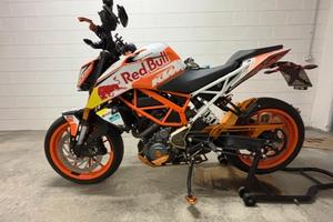 KTM DUKE 390