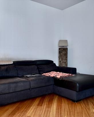 Trilocale con balcone, cantina e posto auto condom