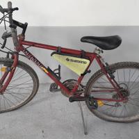 Bicicletta Mountain Bike 26"