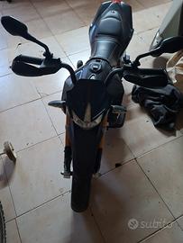 Aprilia dorsoduro