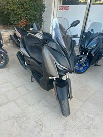 Yamaha XMAX 300 ABS 07/2017 Garanzia Anni 1