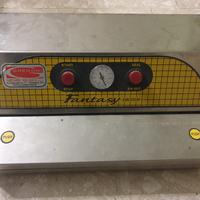 Macchina confezionatrice sottovuoto