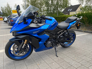 Suzuki gsx s 1000 gt 10000km tenuta maniacalmente