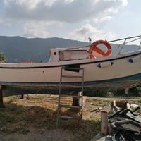 Gozzo anaconda semicabinato