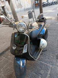 vespa 250 gts 