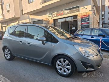 Opel Meriva 1.3 CDTI 95CV ecoFLEX Cosmo * Pelle * 