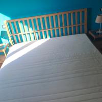 Letto in bambu', comodini e materasso